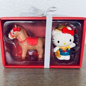 Hello Kitty Blue Sky Ceramic Western Horse Cowgirl Salt & Pepper Shakers